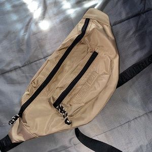 American Eagle messenger bag